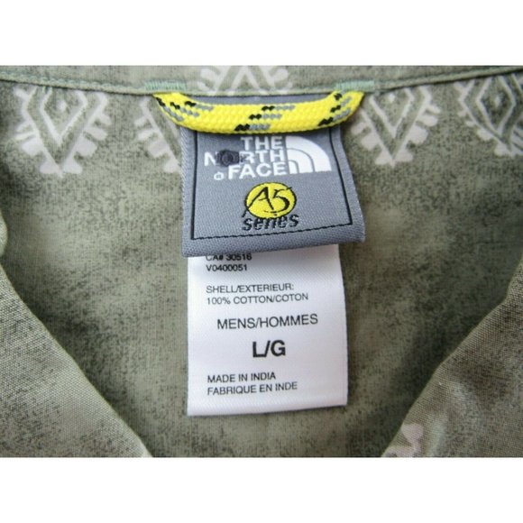 The North Face A5 Series Mens Hawaiian Shirt L Green Aztek Print - Picture 6 of 7